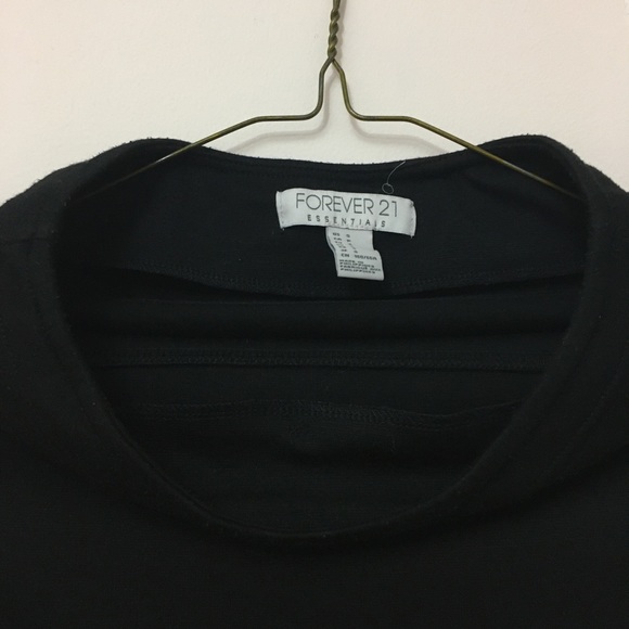 (FREE WITH PURCHASE) Black MIDI Skirt - Picture 4 of 4